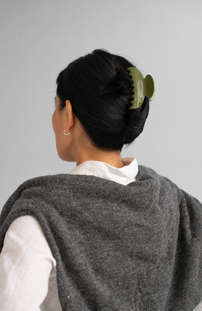 Couture Claw Clip - Solid